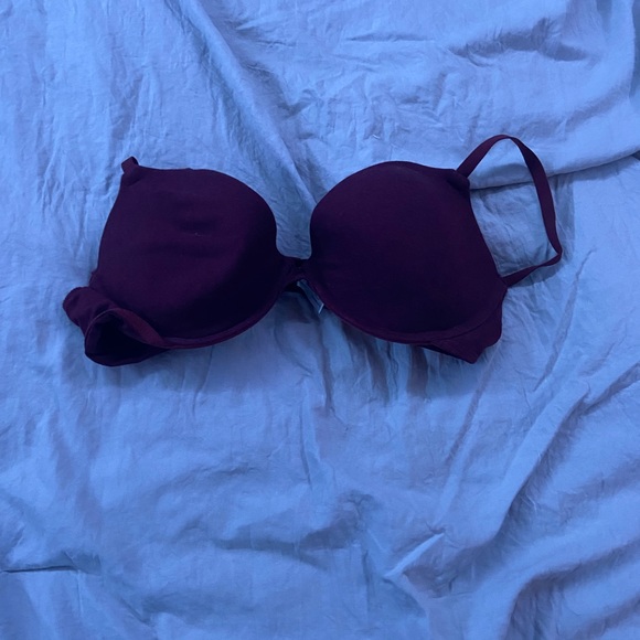 Maroon Bra - Picture 1 of 2